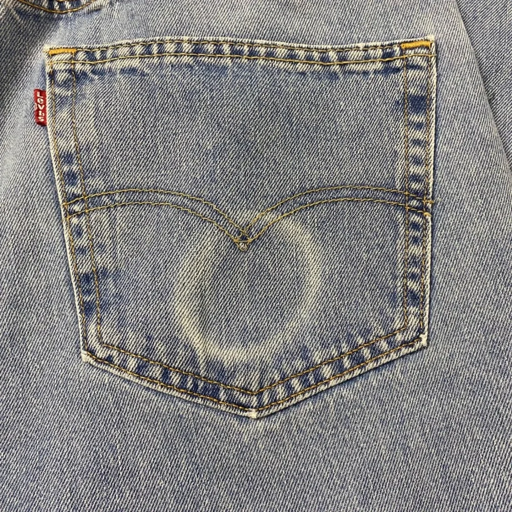 Levi Strauss 550 Mens Jeans Light Wash Straight Leg Denim Casual Pant Size 38x36